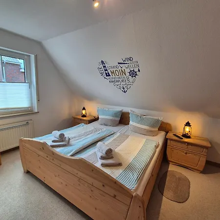 Huus Leni Dom wakacyjny *